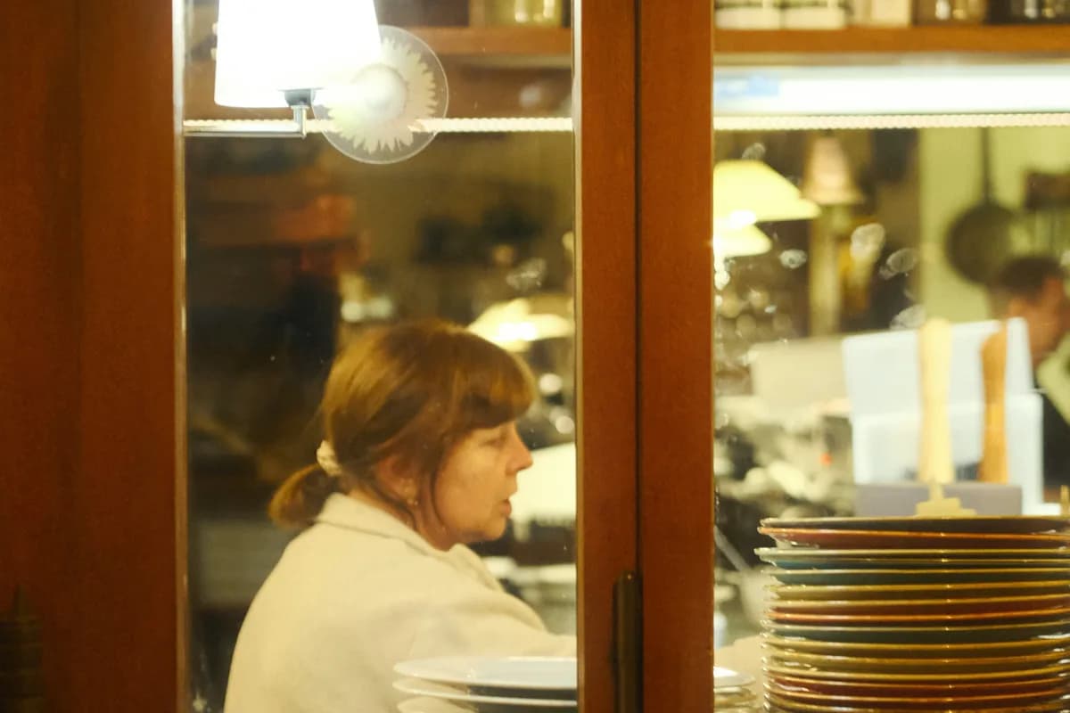 Pontaj HORECA: Cum ții evidența orelor în restaurante, hoteluri și cafenele